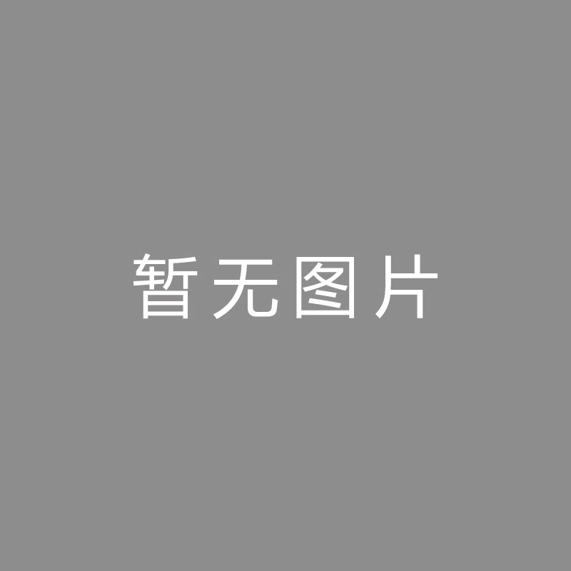 🏆色调 (Color Grading)巴黎对斯卡尔维尼、布翁乔尔诺和小曼奇尼三位中卫表达兴趣